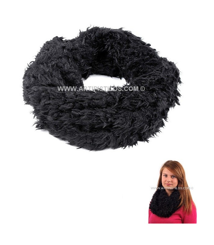 PLUSH SNOOD NECK
