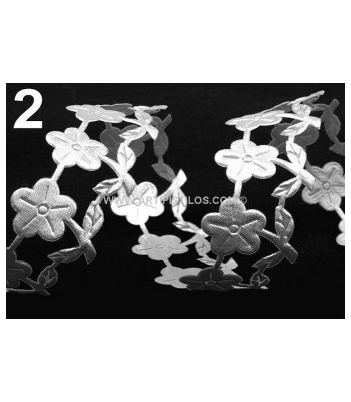 FLOWER SATIN APPLIQUE
