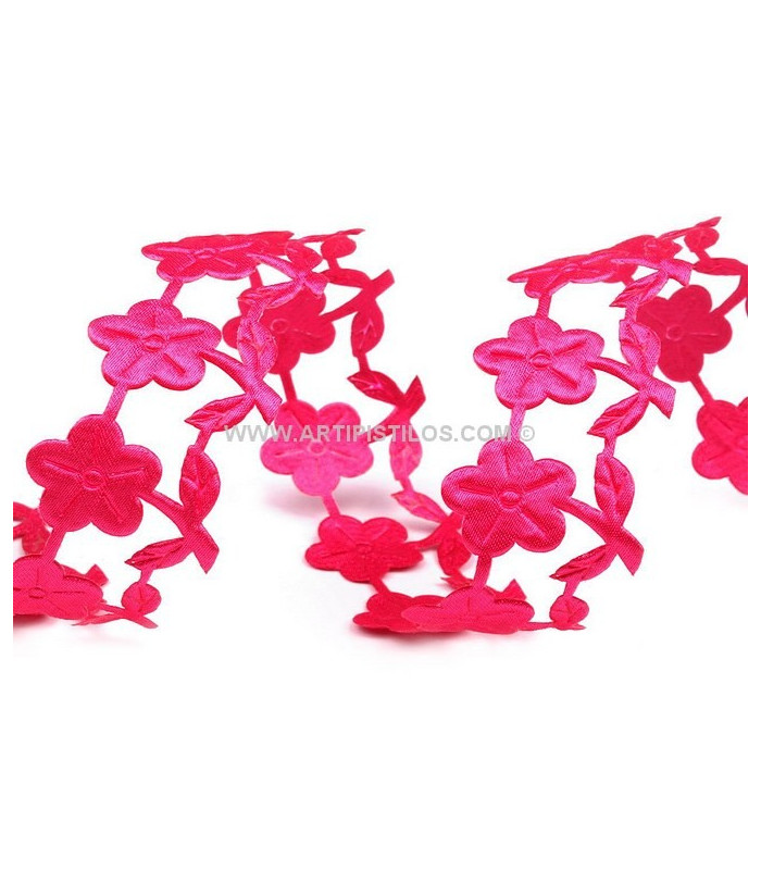 FLOWER SATIN APPLIQUE