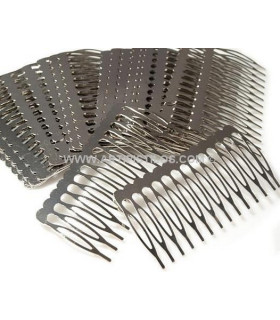 METAL HAIR COMB 4 X 7 CMS.