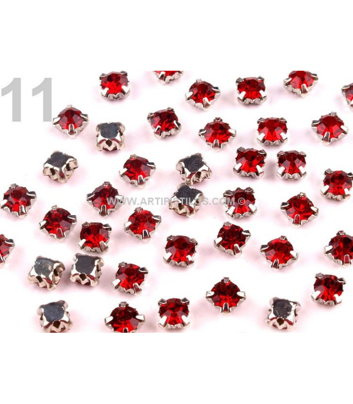 CHATON FACETD WITH METAL 4,5 MM.