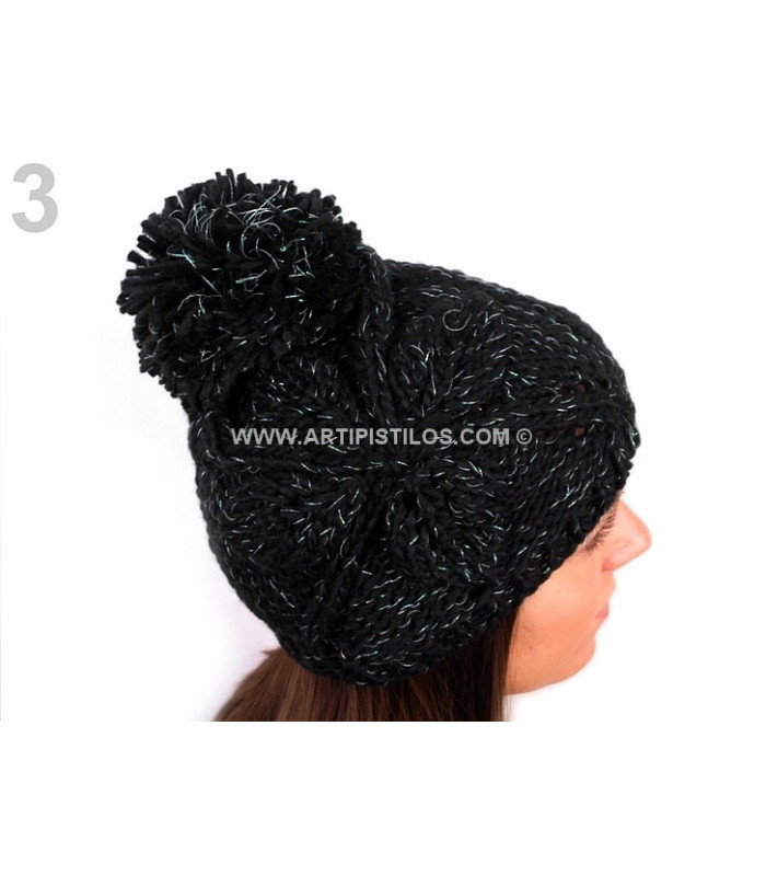 GORRO DE LANA ACRILICA CON POMPOM "LAHDEN"