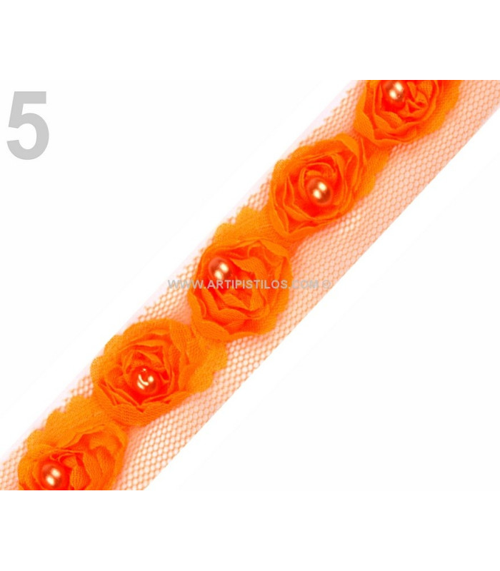 APLICACION DECORATIVA ROSAS DE TUL CON PERLAS
