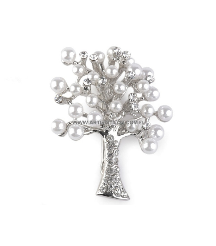 BROOCH WITH PEARLS AND RHINESTONES