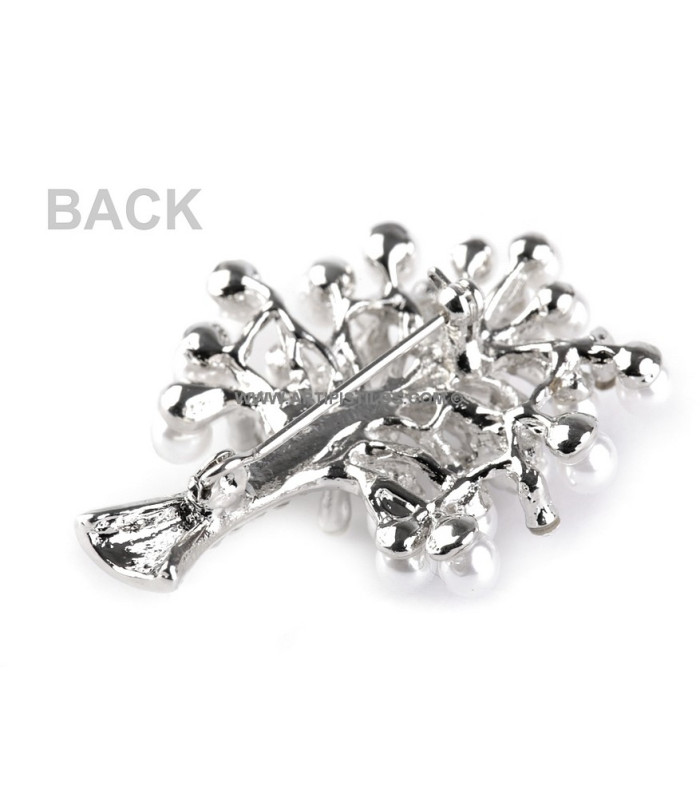 BROOCH WITH PEARLS AND RHINESTONES