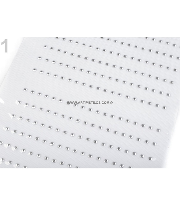 METALLIC HOT FIX 3 X 3 MM.
