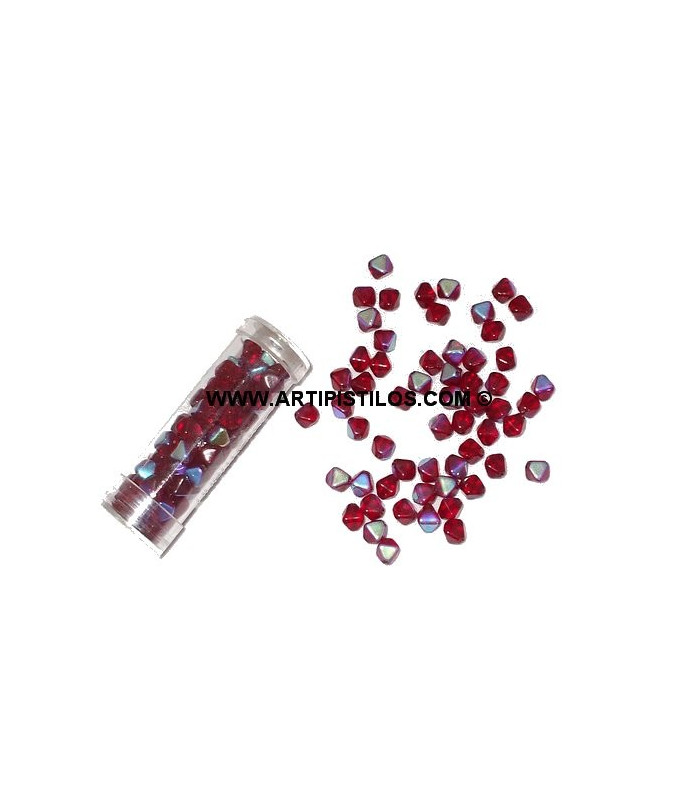 PYRAMID BEADS 6 MM.