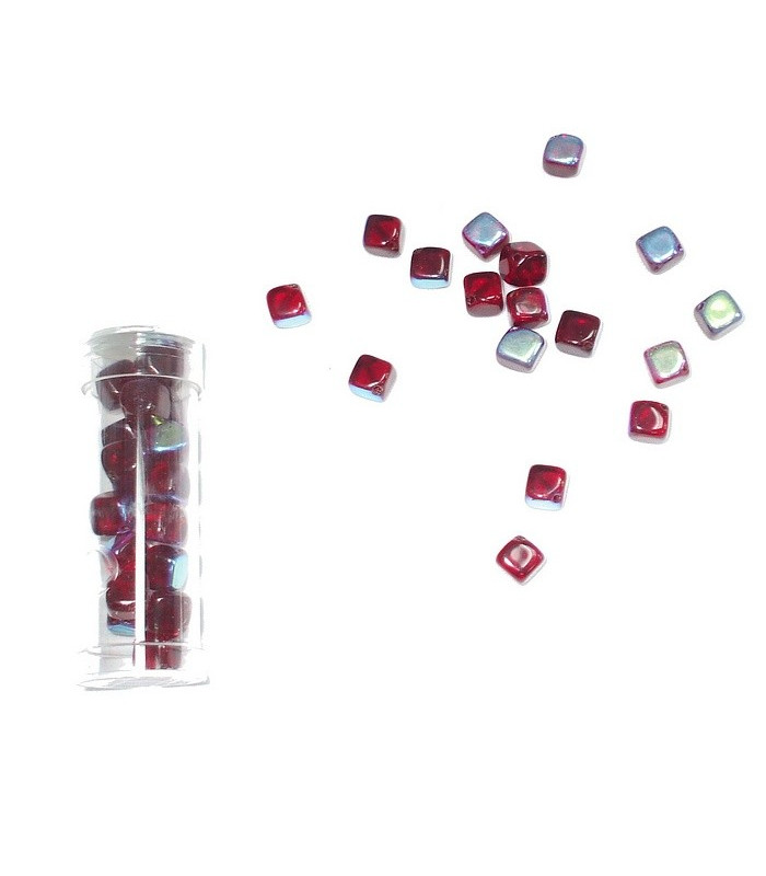 CUBE BEADS 8 MM.