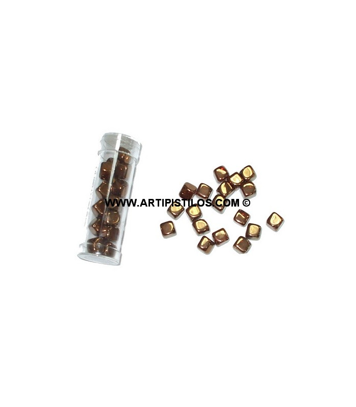 CUBE BEADS 8 MM.