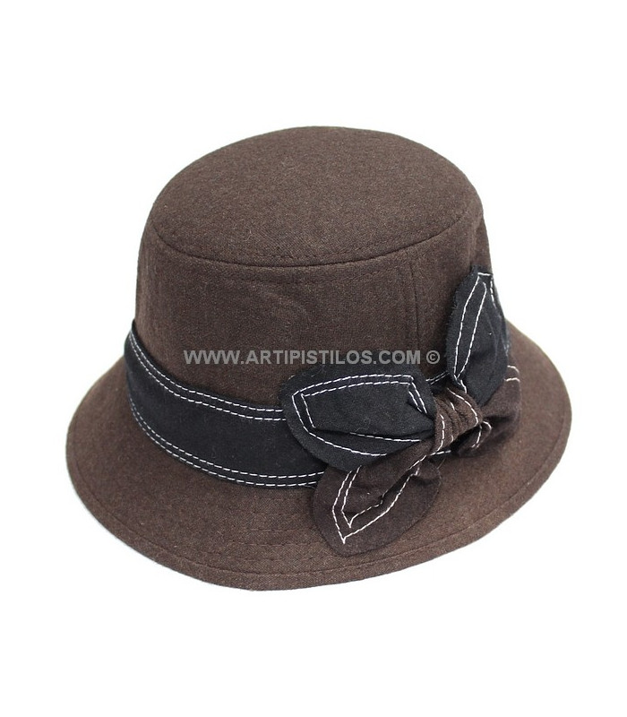 GORRO SEÑORA CON LAZO