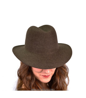 SOMBRERO DE FIELTRO INDEFORMABLE