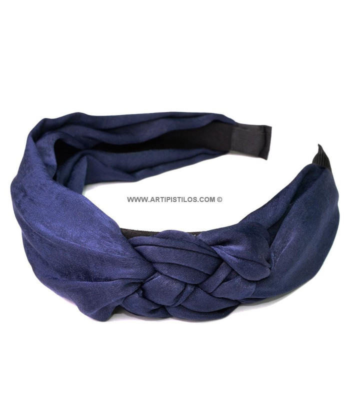 Headband with braided knot