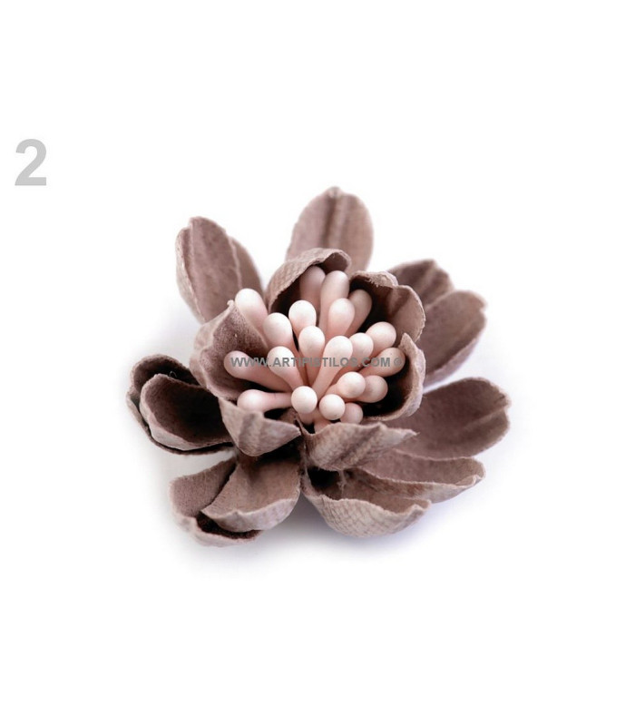 FLOR DE TELA CON PISTILOS