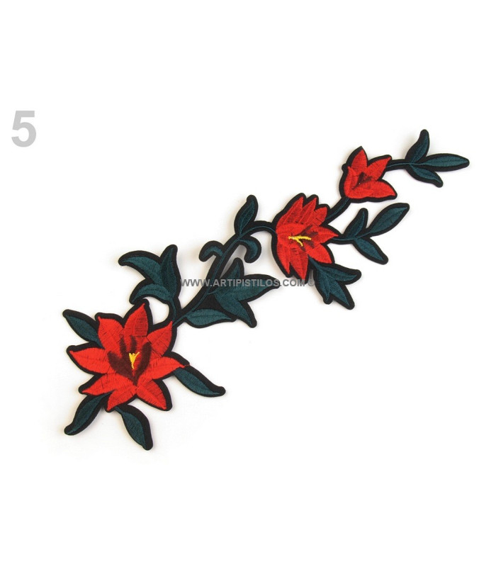 Application rose thermo-adhesive machine embroidered 14.5 x 16 cm