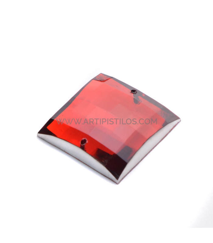 PIEDRA CUADRADA PARA CONFECCIÓN 25 X 25 MM