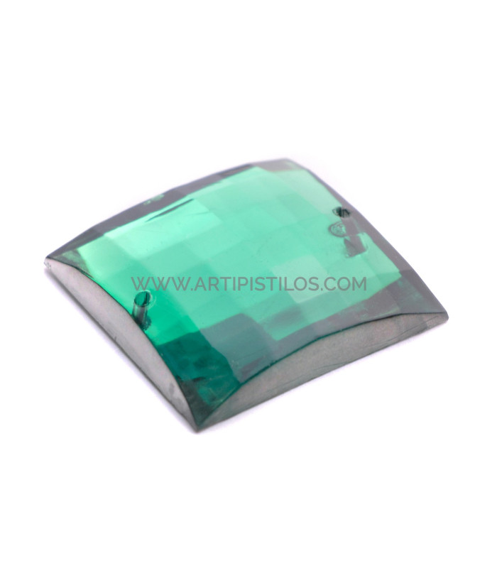 PIEDRA CUADRADA PARA CONFECCIÓN 25 X 25 MM