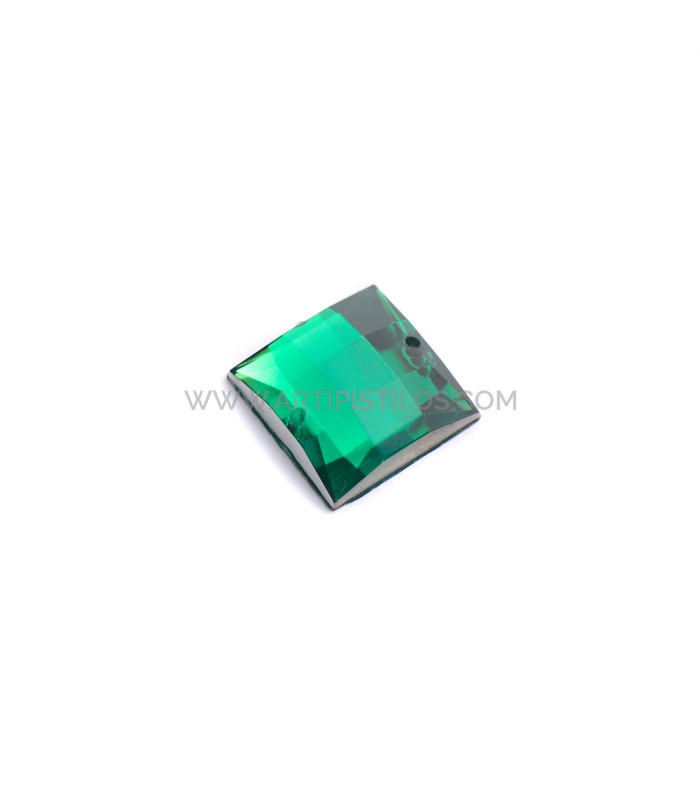 Pedra quadrada 16 x 16 mm-