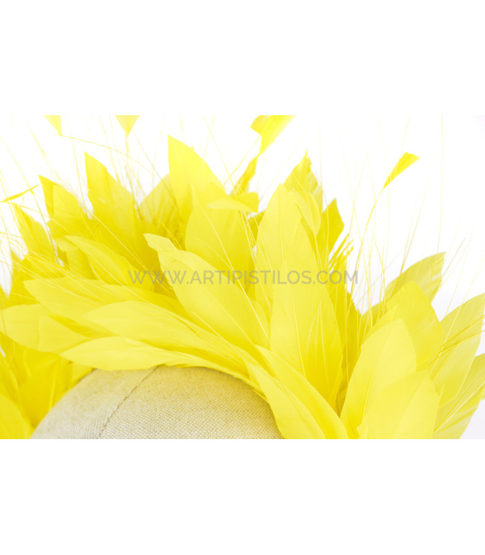 TOCADO DE PLUMAS DE GALLO/AVESTRUZ/OCA "LINA"