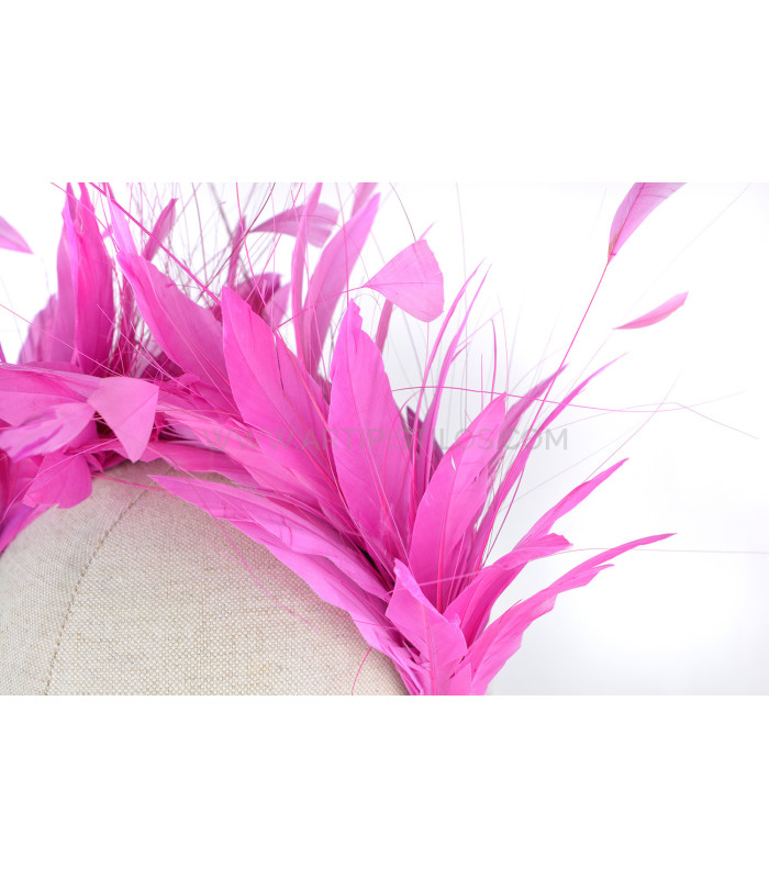 HEADPIECE WITH FEATHERS OF ROOSTER/OSTRICH/GOOSE "LINA".