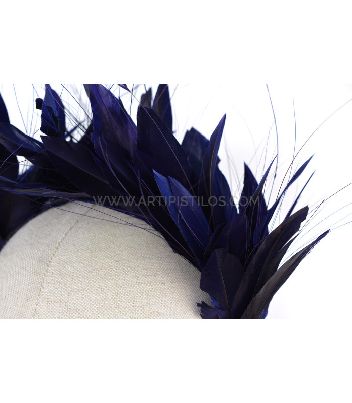 HEADPIECE WITH FEATHERS OF ROOSTER/OSTRICH/GOOSE "LINA".