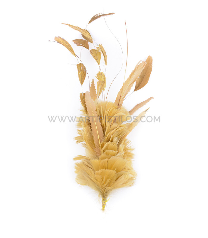MONTAJE DE PLUMAS GALLO, ÁNADE Y OCA