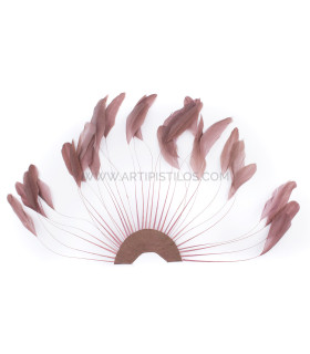 Montaje De Plumas De Antena De Gallo 20/25 Cm Visón Altura: 25 Cms. Diametro 40 Cms. - sombrero