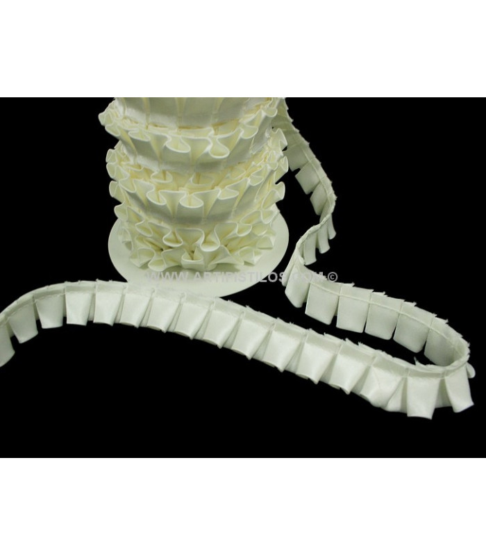 SATIN PLEATED RIBBON BIAS 2 CMS.