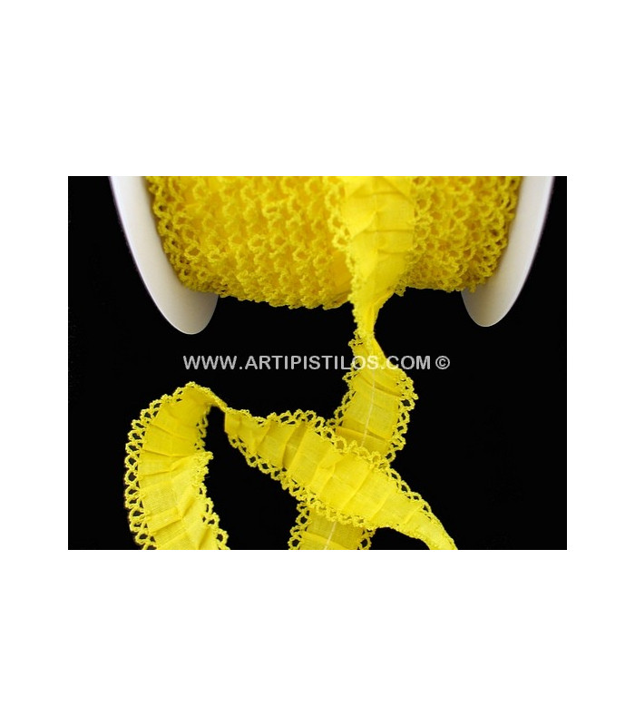 CROCHET THREAD LACE