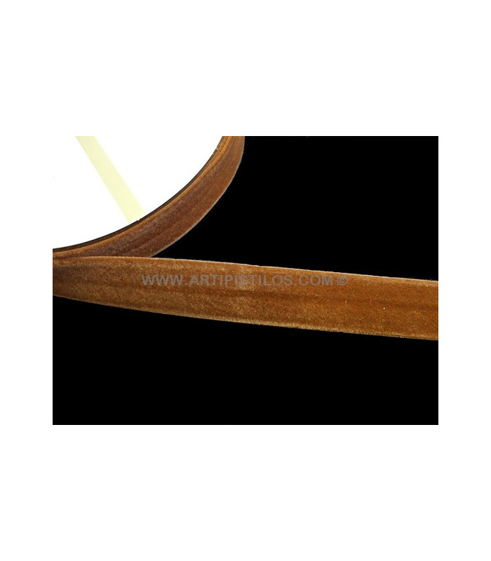 VELVET RIBBON VIAS 18 MM.