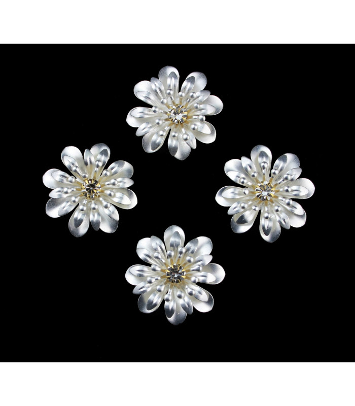 Metallic flower 3 three leaves with rhinestones