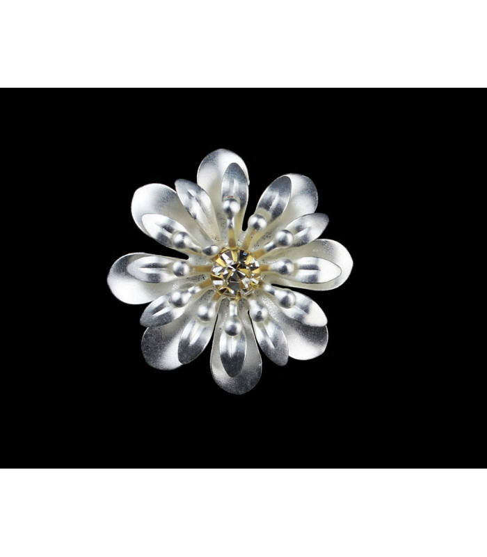 Flor metálica 3 três folhas com strass
