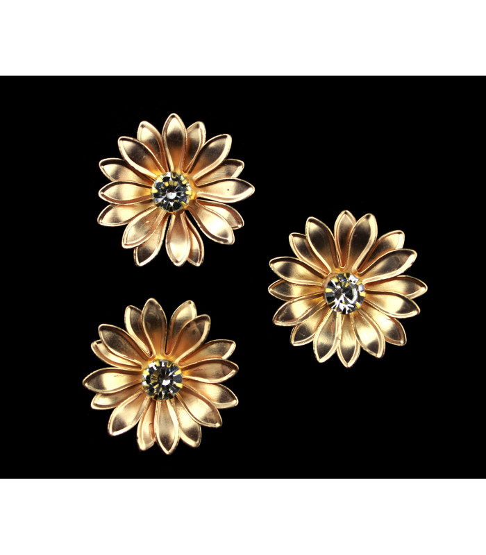 Flor metálica 2 três folhas com strass