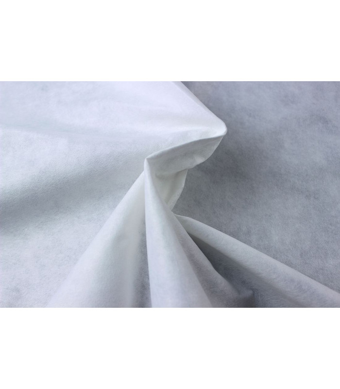 Non-Wowen interlining / 100% Viscose 100 x 100 cms.