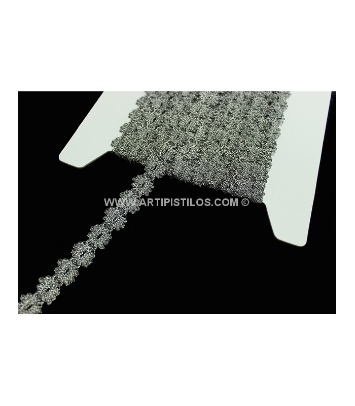 VINTAGE RIBBON METALLIC THREAD
