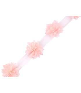 Tira De Flores Sobre Tul Salmón - color