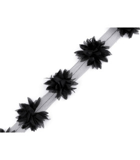 Tira De Flores Sobre Tul Negro - color