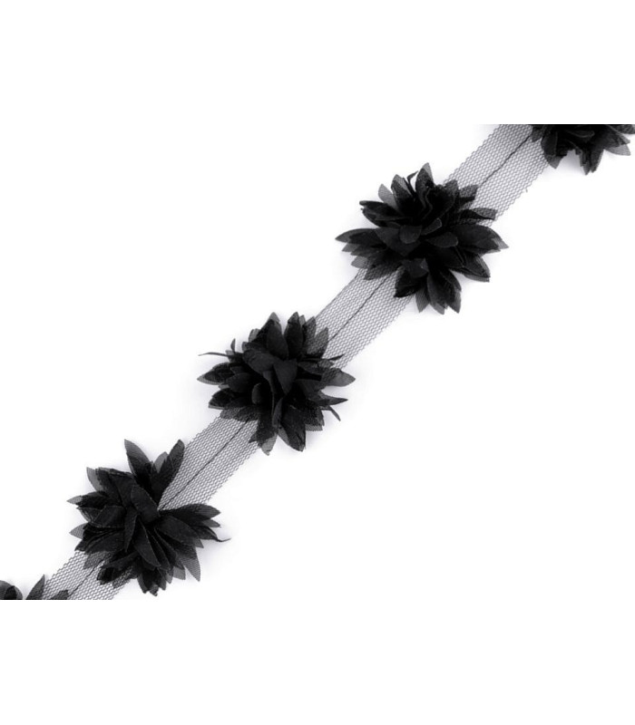Faixa de flores em tule