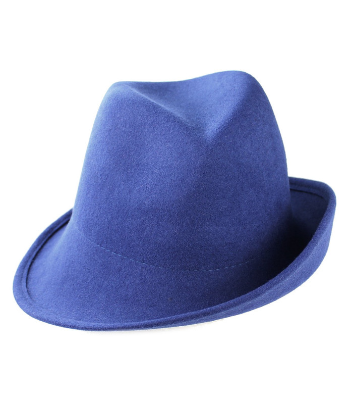 SELF-ADJUSTING FELT HAT