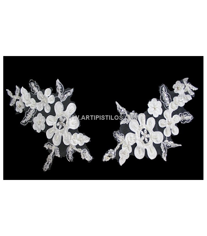 FLORAL APPLIQUE WITH ROCAILLE