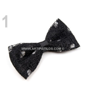 DECORATIVE BOW WITH SPOTS