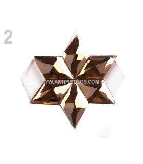 THERMOADHESIVE APPLIQUE WITH GLASS