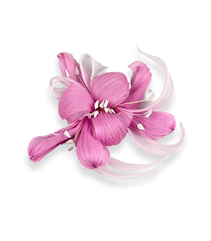 ORGANZA FLOWER WITH STAMENS