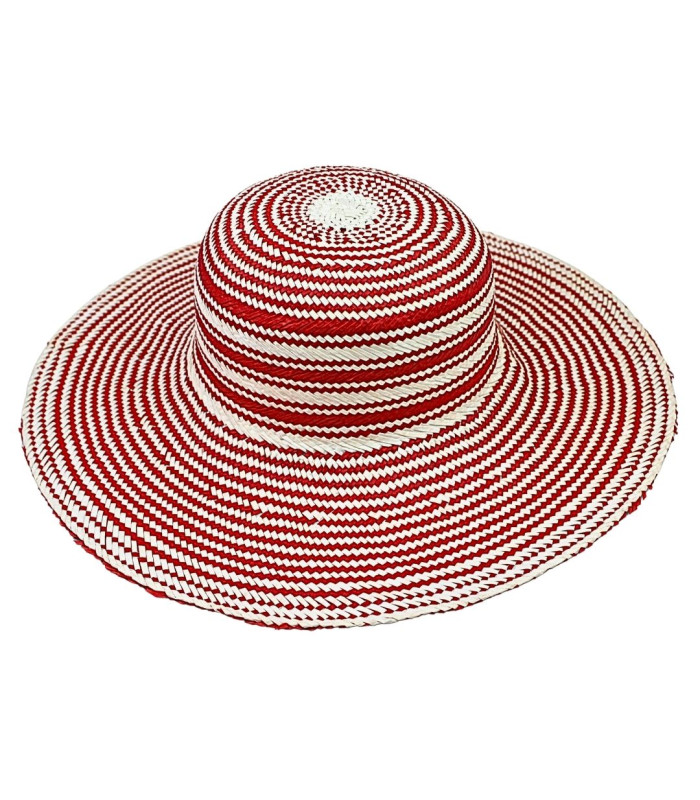 CAPELINA DE FIBRA DE PAPEL CON ACABADO TRENZADO