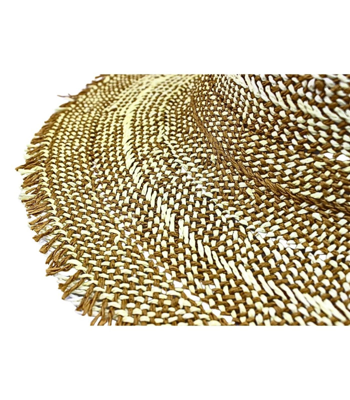 CAPELINA BICOLOR DE FIBRA DE PAPEL COM ACABAMENTO EM FRANJAS