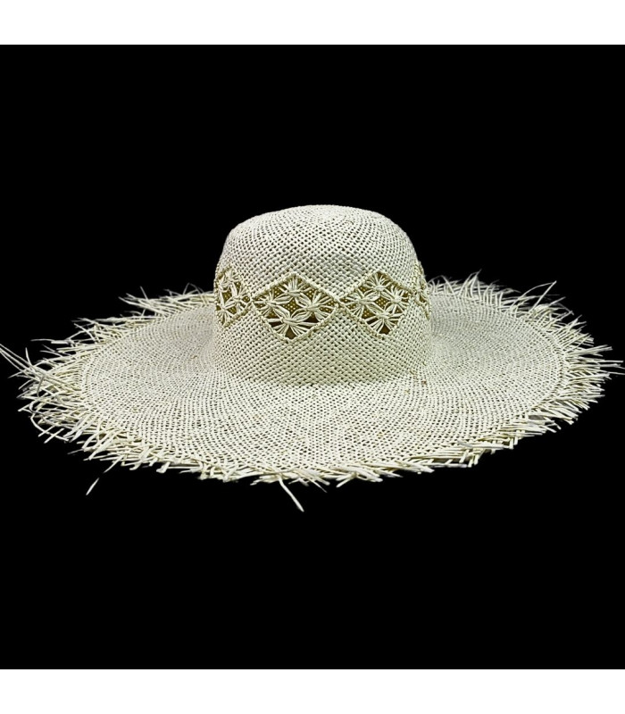 CAPELINA DE FIBRA DE PAPEL CON ACABADO DE FLECOS