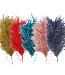 MONTAJE DE PLUMAS DE CUELLO DE GALLO