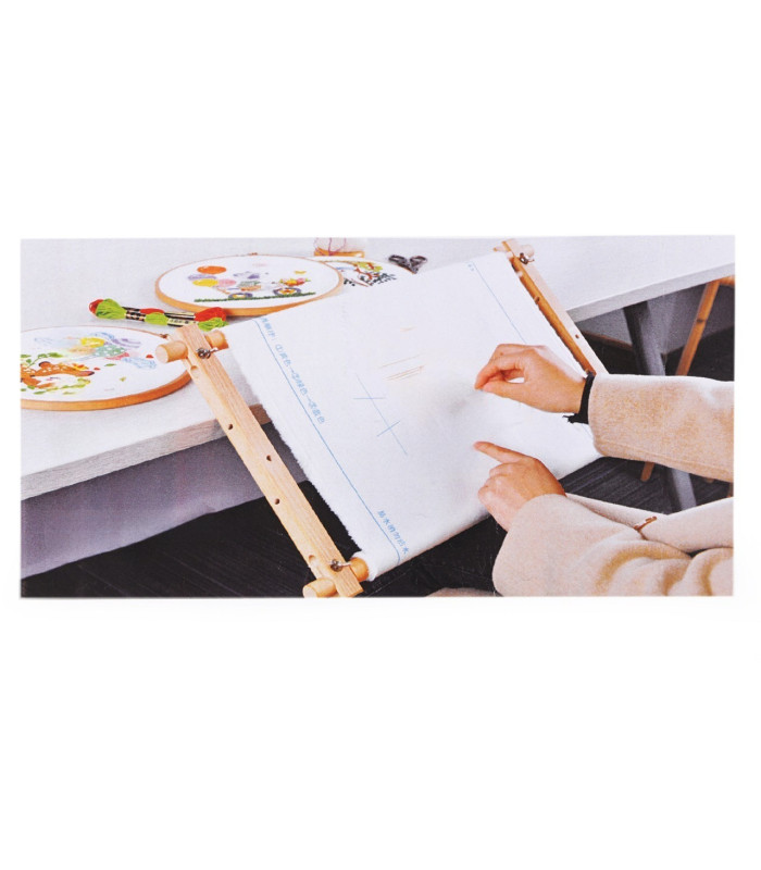 ADJUSTABLE EMBROIDERY FRAME 30.5 X 54.5 CM
