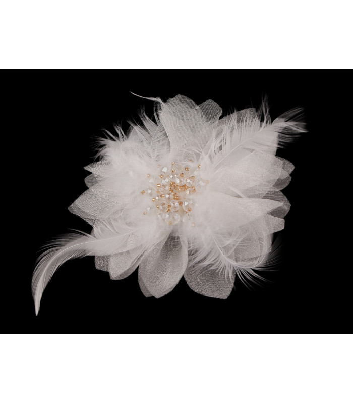 BROCHE CON CUENTAS DE CRISTAL Y PLUMAS