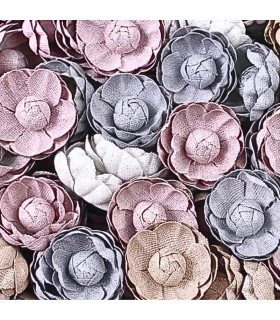 MINI KAMELIE AUS STOFF – Ø 3,5 CM