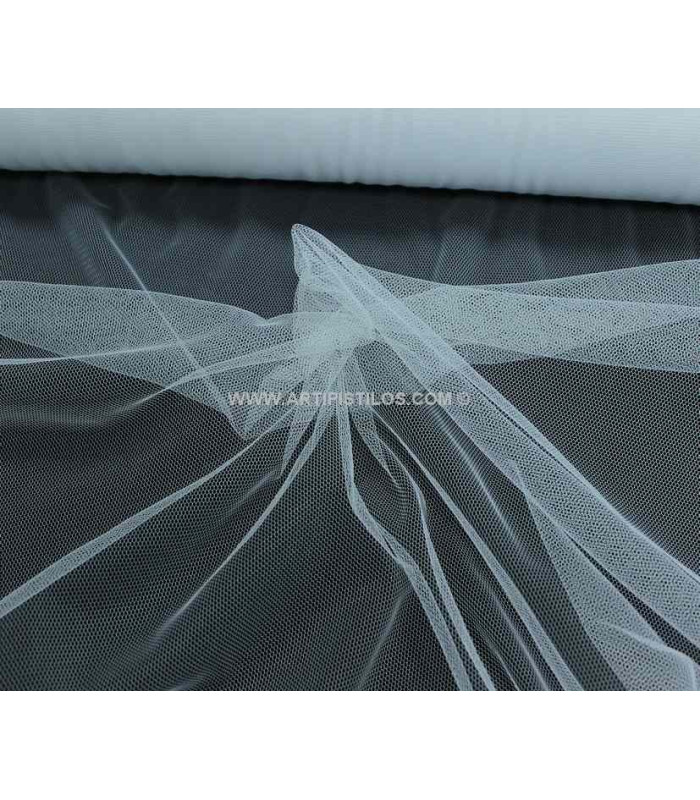 VEIL FINE 100 % POLIESTER 1 MT. X 150 CMS.